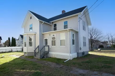51 Spring St, West Springfield, MA 01089