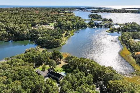 61 Fox Island Rd, Barnstable, MA 02655