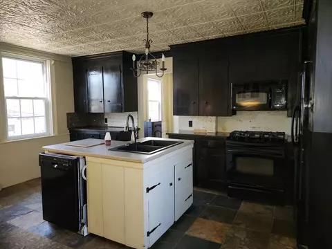 Kitchen - 71 Kennebunk St, Athol, MA 01331 photo 2 of 5