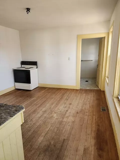 Kitchen - 71 Kennebunk St, Athol, MA 01331 photo 5 of 5