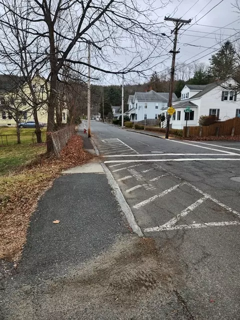 28 Morse Ave, Ware, MA 01082 photo 6