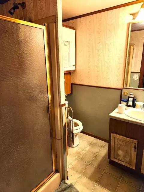 28 Morse Ave, Ware, MA 01082 photo 13