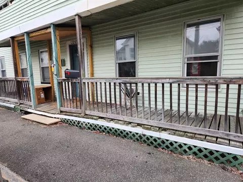 28 Morse Ave, Ware, MA 01082 photo 4