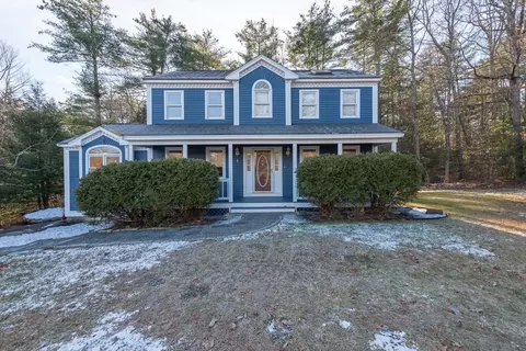 9 Pumpkin Brook Rd, Shirley, MA 01464