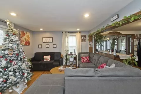 193 Corona St, Springfield, MA 01104 photo 10