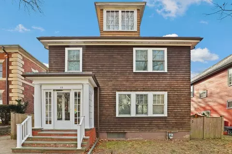72 Salisbury Rd, Brookline, MA 02445