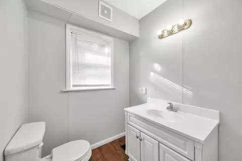 28 Burke St, Springfield, MA 01151 photo 20