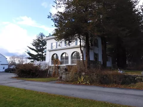 106 Howe St, Methuen, MA 01844