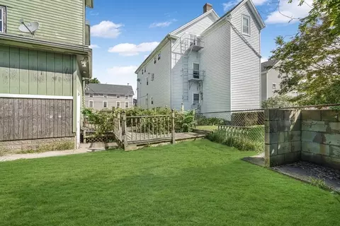 475 Tecumseh St, Fall River, MA 02721 photo 5