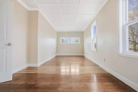 475 Tecumseh St, Fall River, MA 02721 photo 36