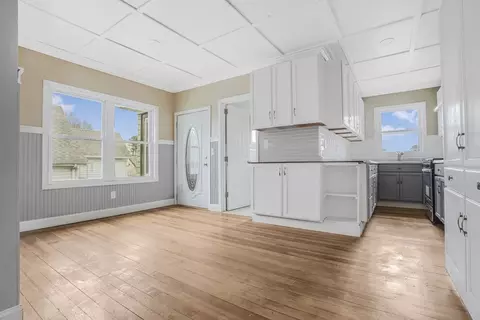 475 Tecumseh St, Fall River, MA 02721 photo 21