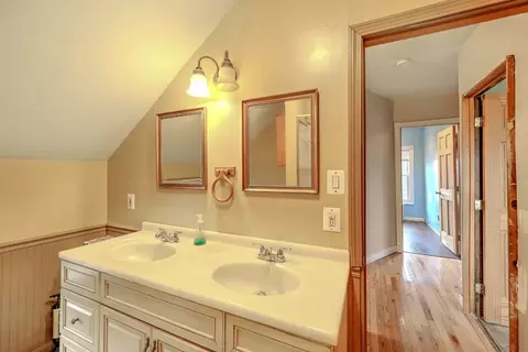 40 Meeson St, Fall River, MA 02724 photo 26