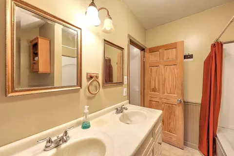 40 Meeson St, Fall River, MA 02724 photo 25