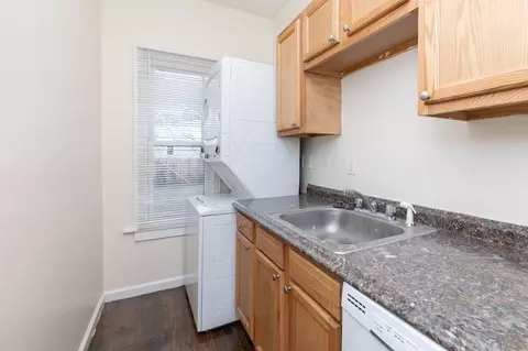 59 Wilbraham Ave, Springfield, MA 01109 photo 10