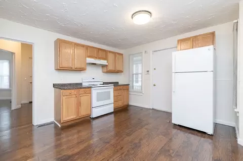 59 Wilbraham Ave, Springfield, MA 01109 photo 8