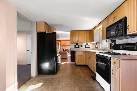 38 E Central Ave, Onset, MA 02558 photo 16