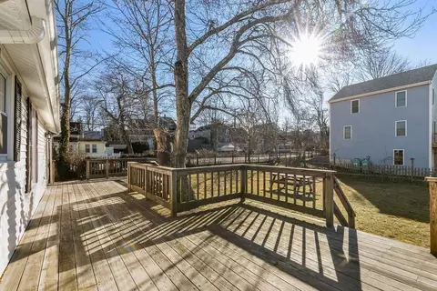 38 E Central Ave, Onset, MA 02558 photo 9