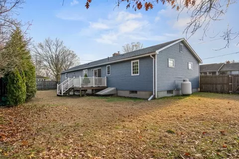 21 Paul St, Easthampton, MA 01027 photo 6