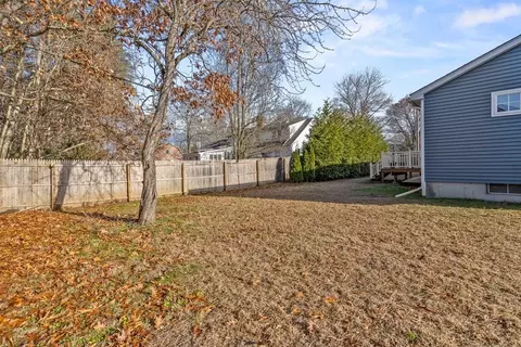 21 Paul St, Easthampton, MA 01027 photo 37