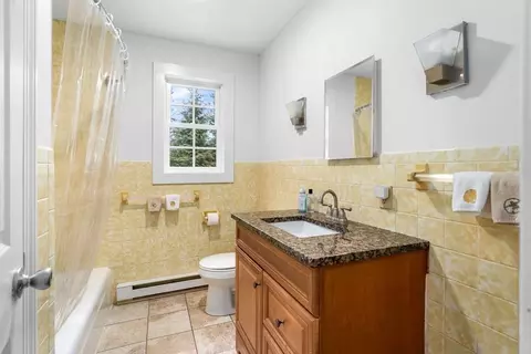 21 Paul St, Easthampton, MA 01027 photo 29