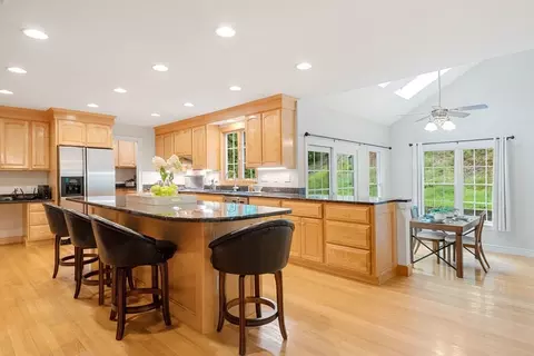 21 Guidepost Path, Marshfield, MA 02050 photo 5