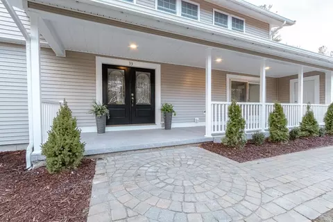 33 Crowningshield Dr, Paxton, MA 01612