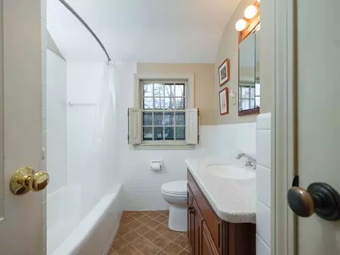 110 High St, Hingham, MA 02043 photo 24