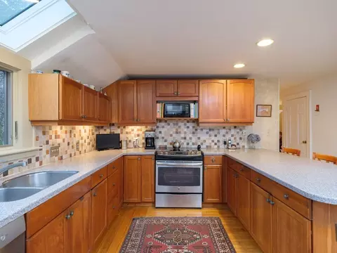 110 High St, Hingham, MA 02043 photo 6