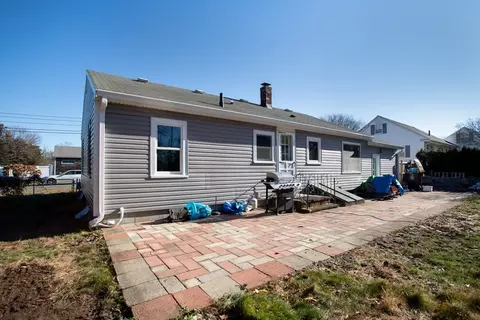 7 Diane St, Acushnet, MA 02743 photo 27