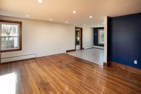 7 Diane St, Acushnet, MA 02743 photo 12