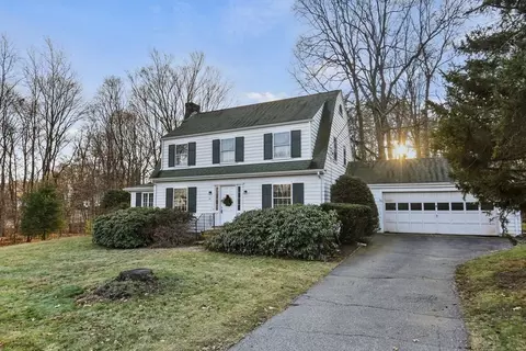 20 Blake St, Westborough, MA 01581