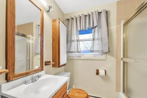 41 Manor Ct #41, Springfield, MA 01118 photo 38