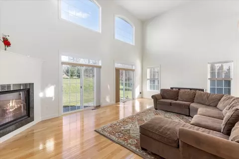 8 Pine Tree Dr, Methuen, MA 01844 photo 21