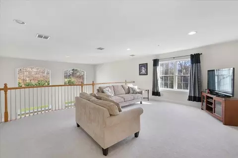 8 Pine Tree Dr, Methuen, MA 01844 photo 30