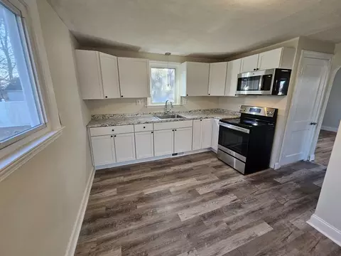 85 Bowles Park, Springfield, MA 01104 photo 8