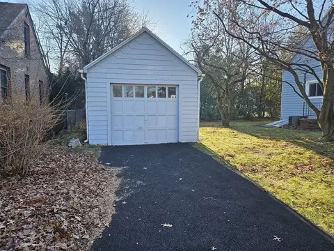 85 Bowles Park, Springfield, MA 01104 photo 4