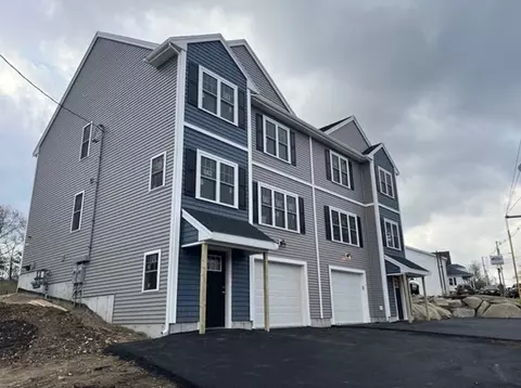 656 Somerset Ave #A, Taunton, MA 02780