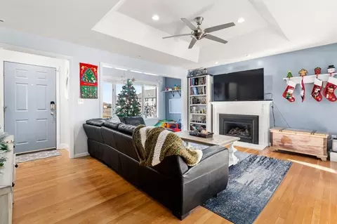12 Gilbert St, North Andover, MA 01845