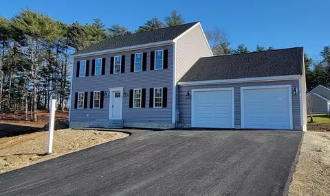 21 Morton St, Middleboro, MA 02346