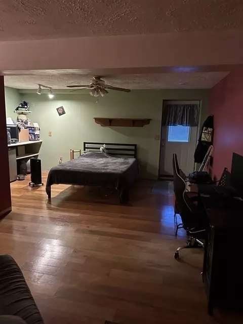 105 Paris Ave, Worcester, MA 01603 photo 25
