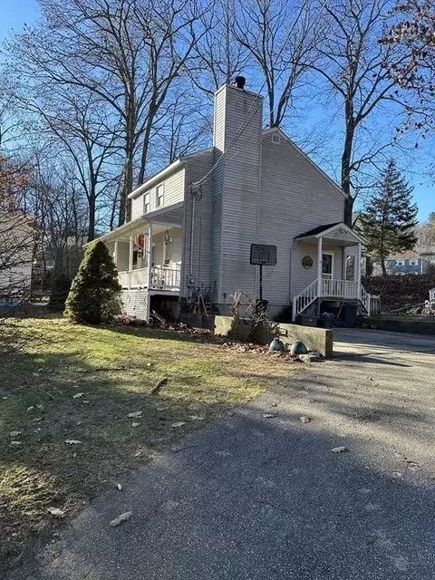 105 Paris Ave, Worcester, MA 01603 photo 22