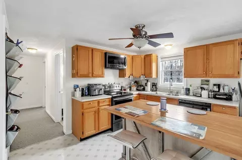45 Sunny Ave, Webster, MA 01570 photo 10