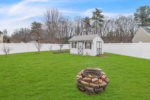 45 Sunny Ave, Webster, MA 01570 photo 6