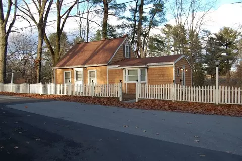 57 Shore Dr, Auburn, MA 01501