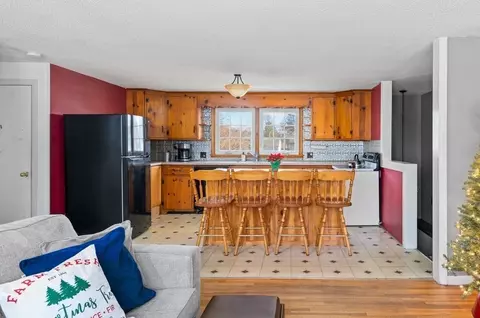 89 Fox Hill Rd, Springfield, MA 01118 photo 6