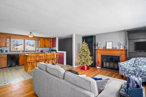89 Fox Hill Rd, Springfield, MA 01118 photo 7