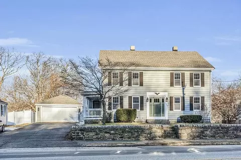 369 Lynnfield St, Lynn, MA 01904