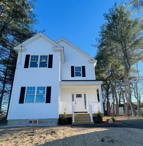 14 Kerry St, Lowell, MA 01850