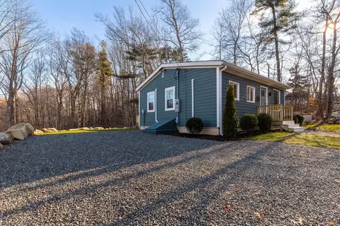 45 Holly St, Gloucester, MA 01930 photo 27