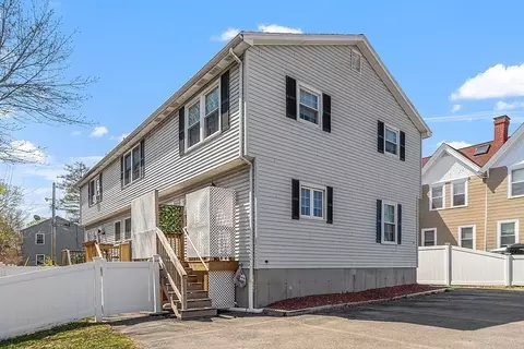 18 Massasoit Rd #A, Worcester, MA 01604